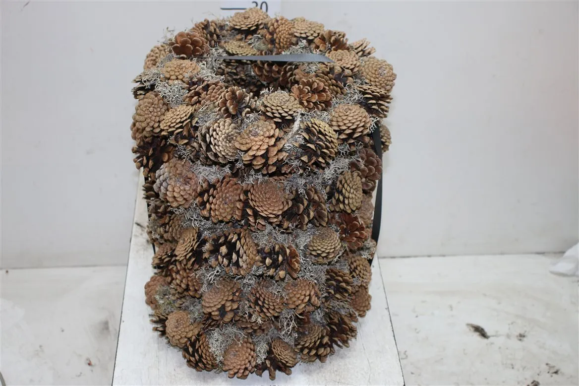Wreath Pine Cone Silvermoss • 30 cm