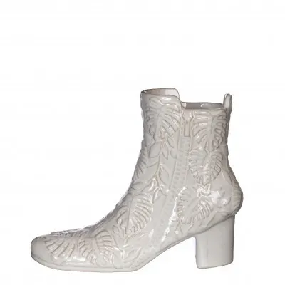 Exkluzívna keramická váza Bootie krémová 22 × 7 × 19 cm