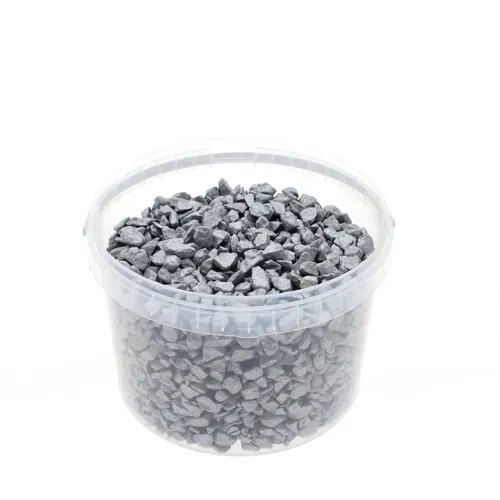 Dekoračná drť drť 9- strieborná 13 mm, 3 l